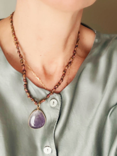 Lilac gold-set amethyst teardrop necklace — handmade in Lausanne, Switzerland by Carmen Salvador
